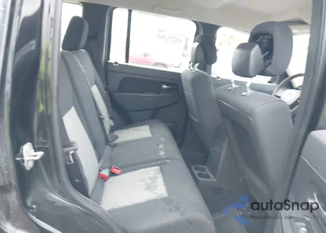 2010 Jeep Liberty Sport from USA, damaged, VIN 1J4PN2GK7AW145290